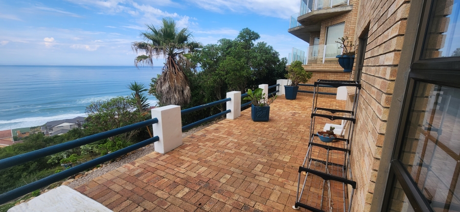 5 Bedroom Property for Sale in Dana Bay Western Cape